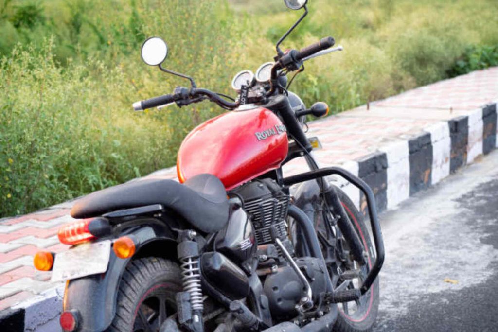 Royal Enfield Kaha Ki Company H