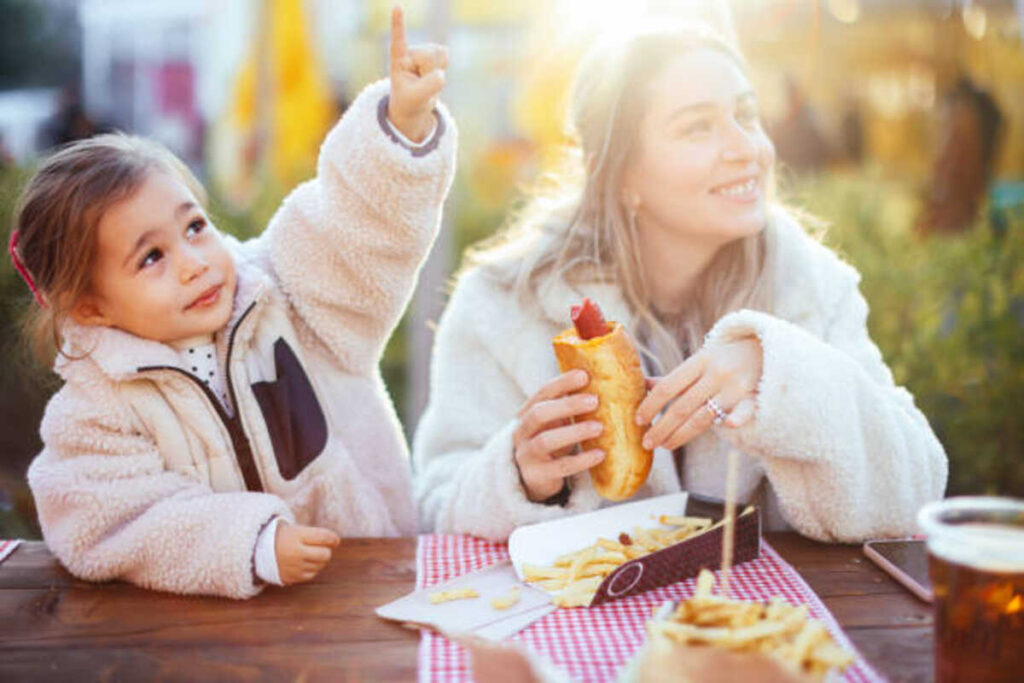 Family-friendly dining in Mendota Heights