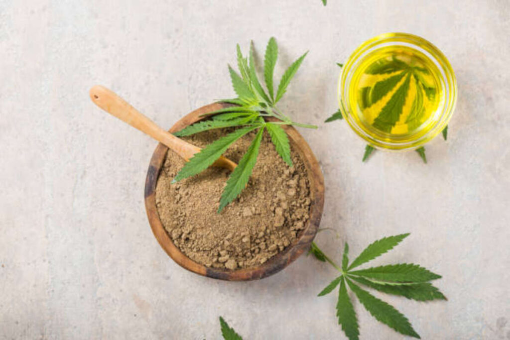 Kratom Use at 45 Advantages and Risks